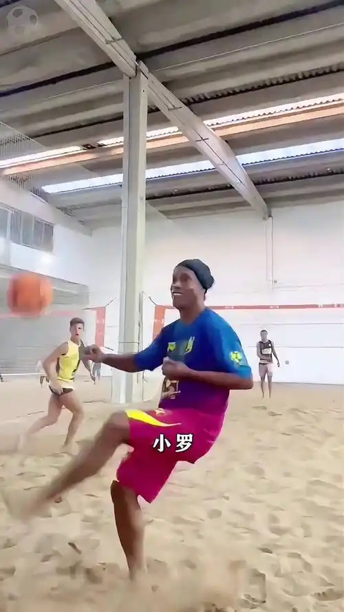 现代之间的